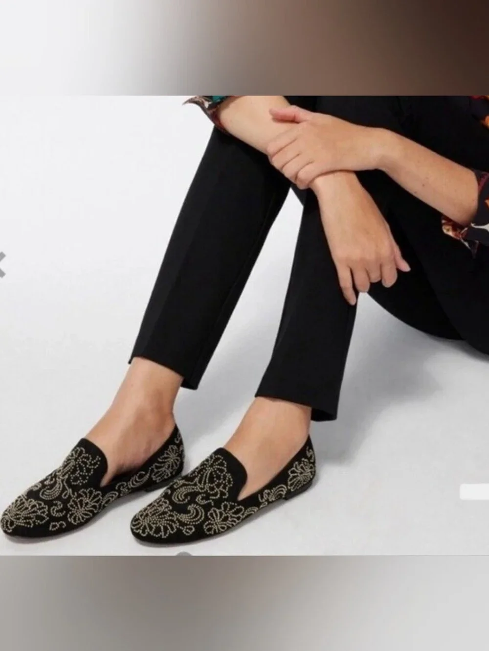 Chicos NWOT Embillished Black Loafers With Gold Beading size 6.5.